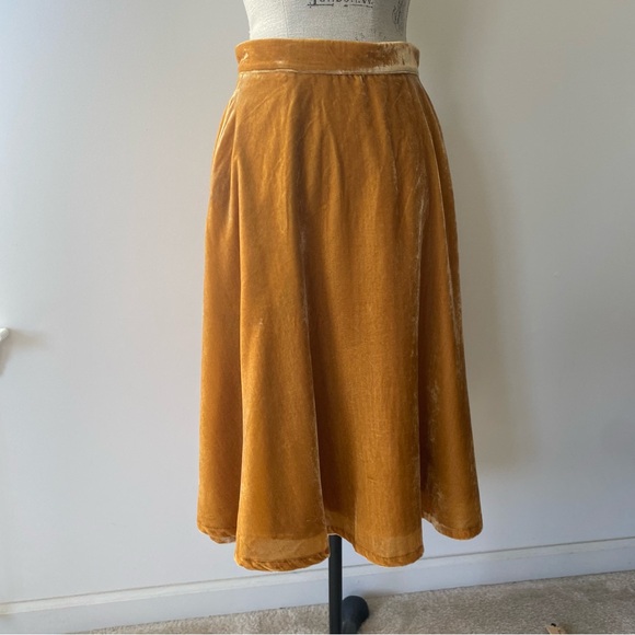 Modcloth Dresses & Skirts - ModCloth Mustard Velvet A-Line Skirt